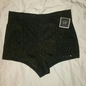NEW VOLCOM SHIMMERY SHORTS